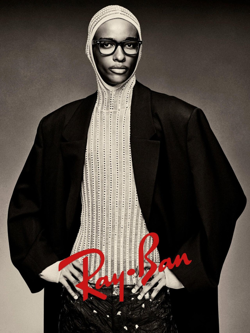 Ray-Ban advertisement for Autumn/Winter 2025