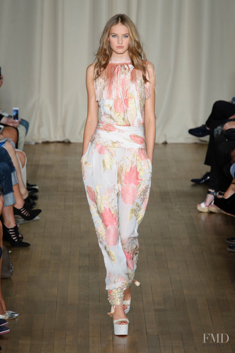 Sanne Vloet featured in  the Marchesa fashion show for Spring/Summer 2015
