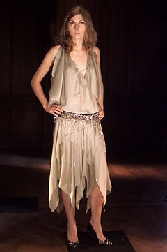 Roland Mouret fashion show for Spring/Summer 2002
