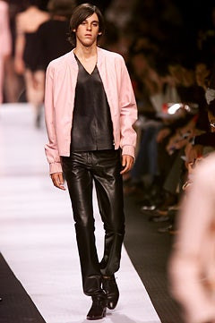 Ruffo fashion show for Spring/Summer 2002
