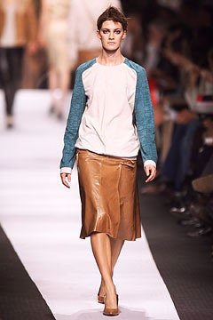Ruffo fashion show for Spring/Summer 2002