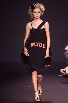 Sonia Rykiel fashion show for Spring/Summer 2002