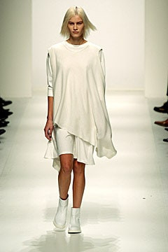 Strenesse Gabriele Strehle fashion show for Spring/Summer 2002