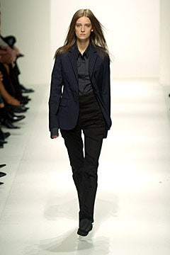 Strenesse Gabriele Strehle fashion show for Spring/Summer 2002