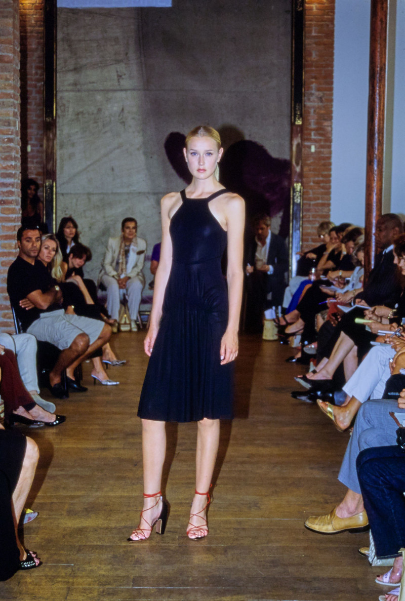 Alaia fashion show for Autumn/Winter 2001