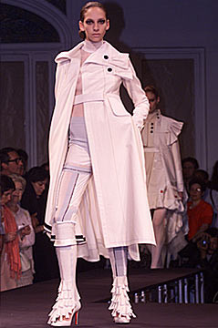 Louis Feraud fashion show for Autumn/Winter 2001