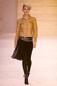 Clements Ribeiro fashion show for Autumn/Winter 2001