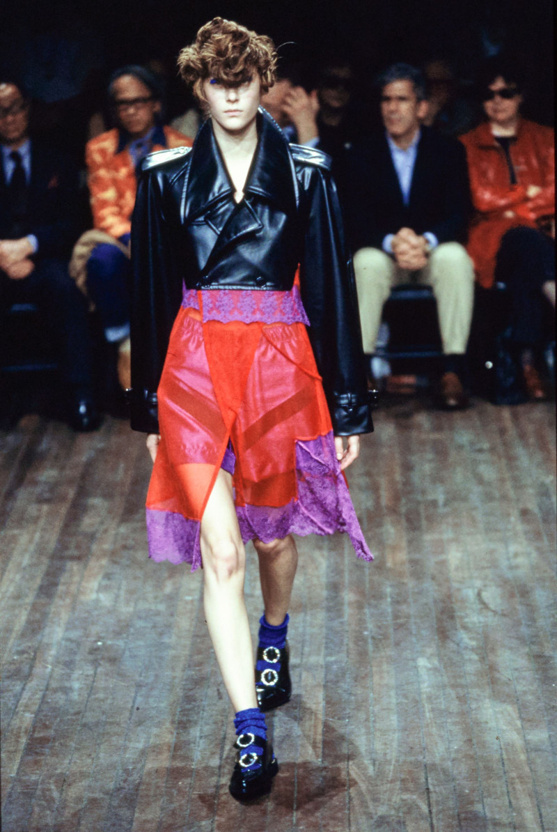Comme Des Garcons fashion show for Autumn/Winter 2001