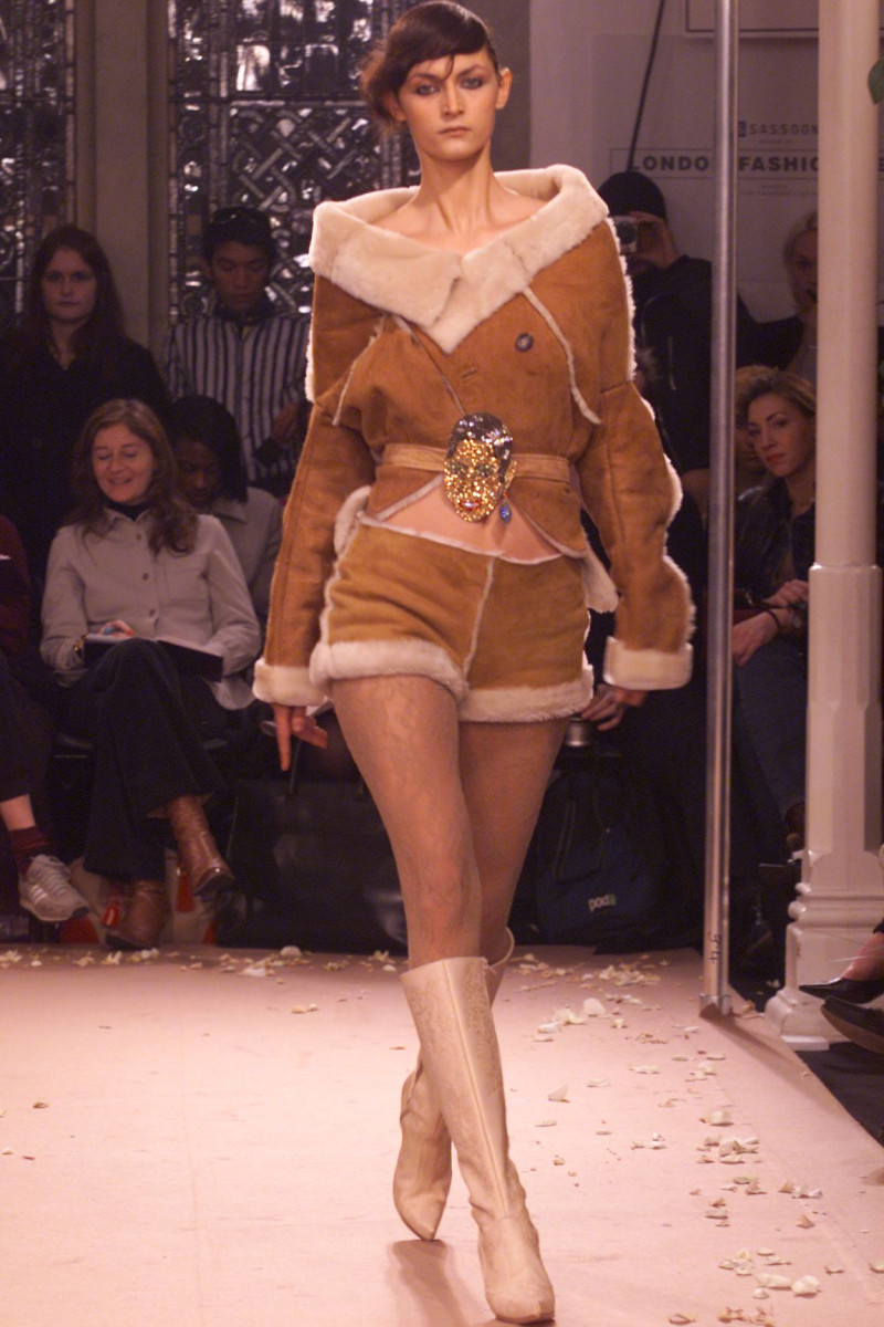 Marjan Pejoski fashion show for Autumn/Winter 2001