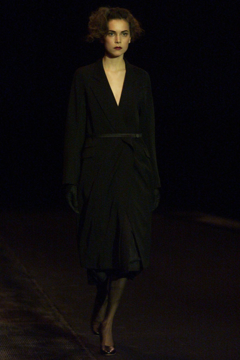 Olivier Theyskens fashion show for Autumn/Winter 2001