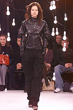 Preen by Thornton Bregazzi fashion show for Autumn/Winter 2001