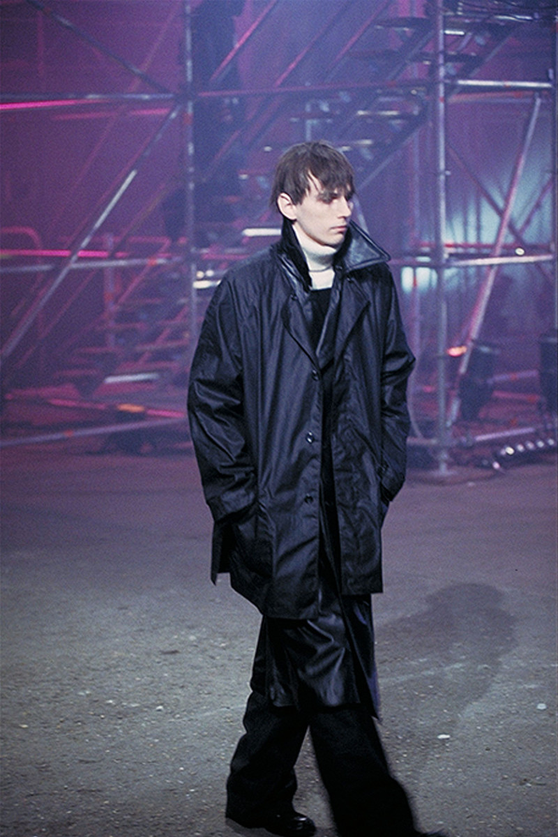 Raf Simons fashion show for Autumn/Winter 2001