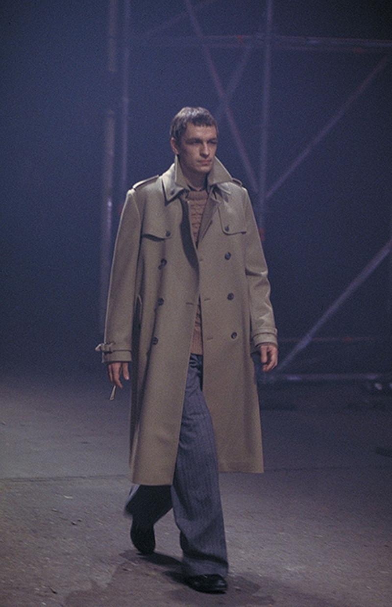 Raf Simons fashion show for Autumn/Winter 2001