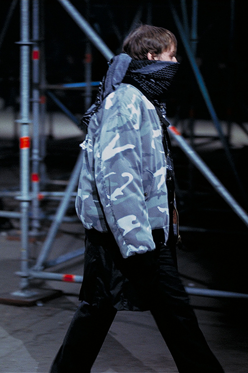 Raf Simons fashion show for Autumn/Winter 2001