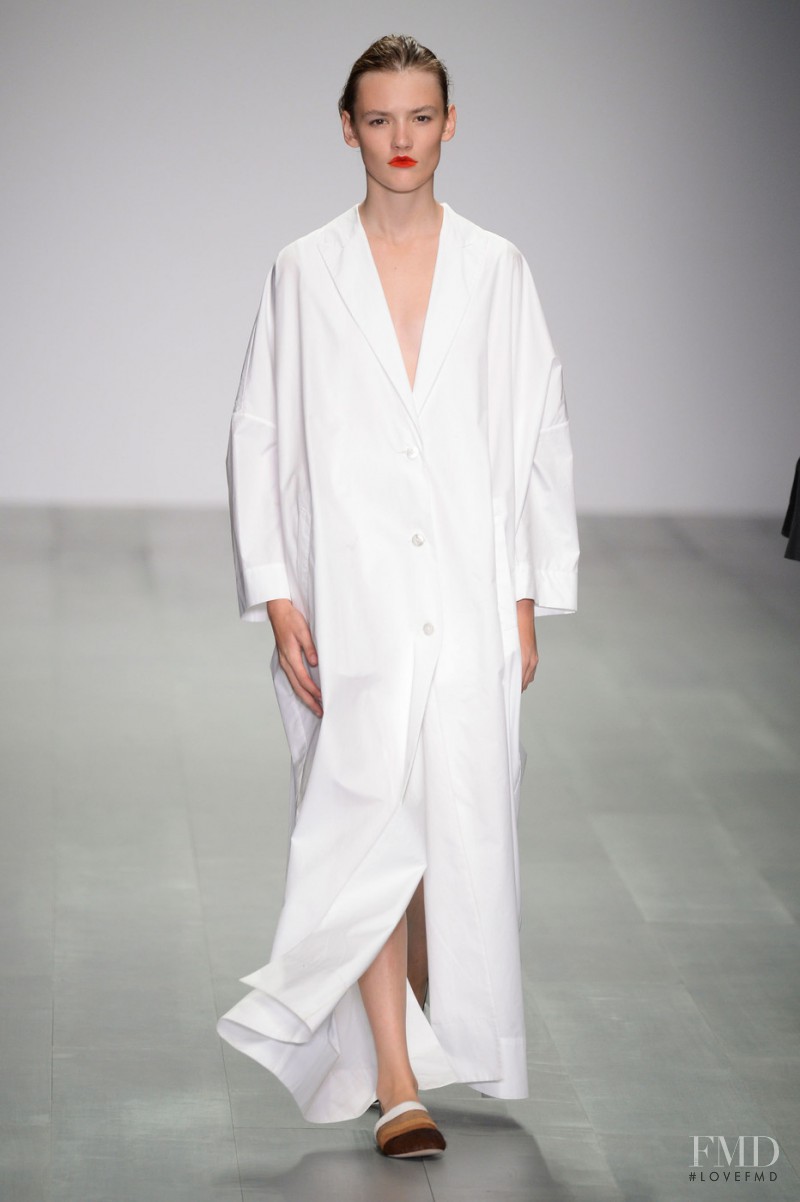 Eudon Choi fashion show for Spring/Summer 2015