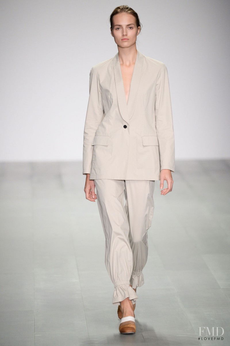 Eudon Choi fashion show for Spring/Summer 2015