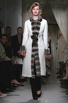 Tuleh fashion show for Autumn/Winter 2001