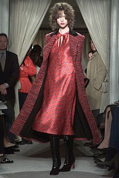 Tuleh fashion show for Autumn/Winter 2001