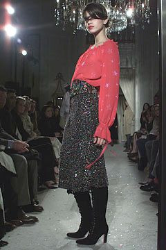 Tuleh fashion show for Autumn/Winter 2001