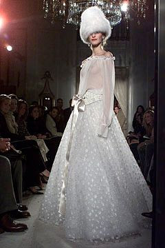 Tuleh fashion show for Autumn/Winter 2001