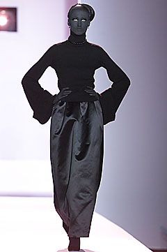 Viktor & Rolf fashion show for Autumn/Winter 2001