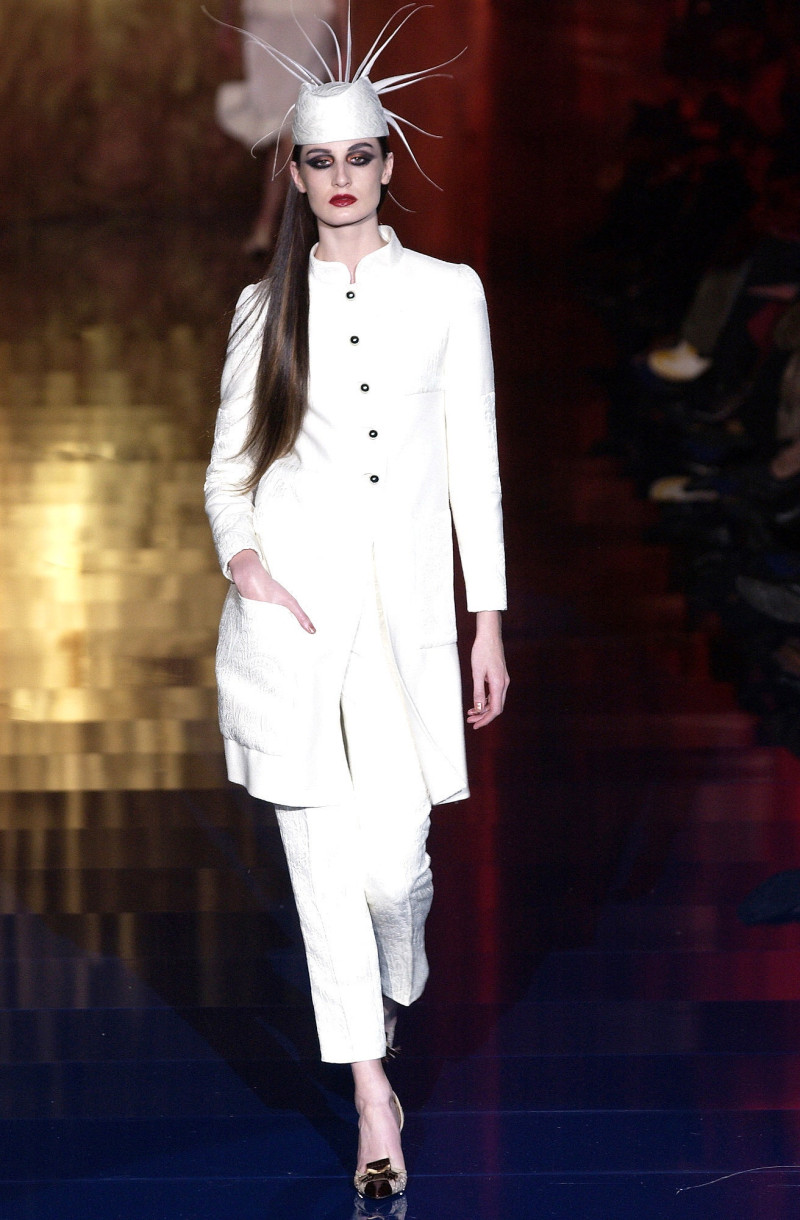 Valentino fashion show for Spring/Summer 2003