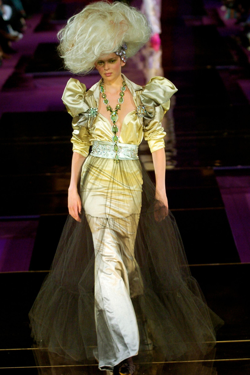 Christian Lacroix Couture fashion show for Autumn/Winter 2004