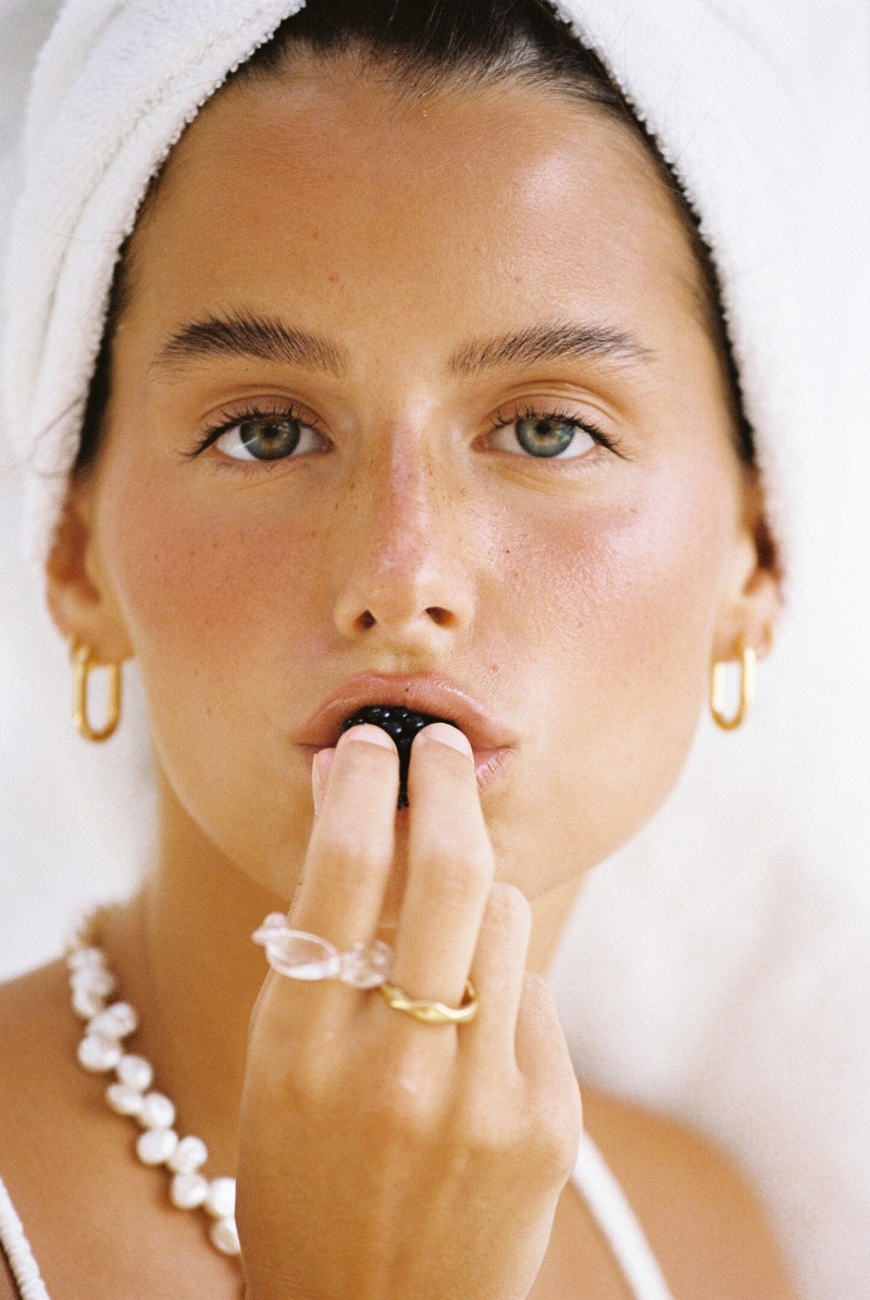 Stephanie Mandich featured in  the Feli Jewels lookbook for Spring/Summer 2023