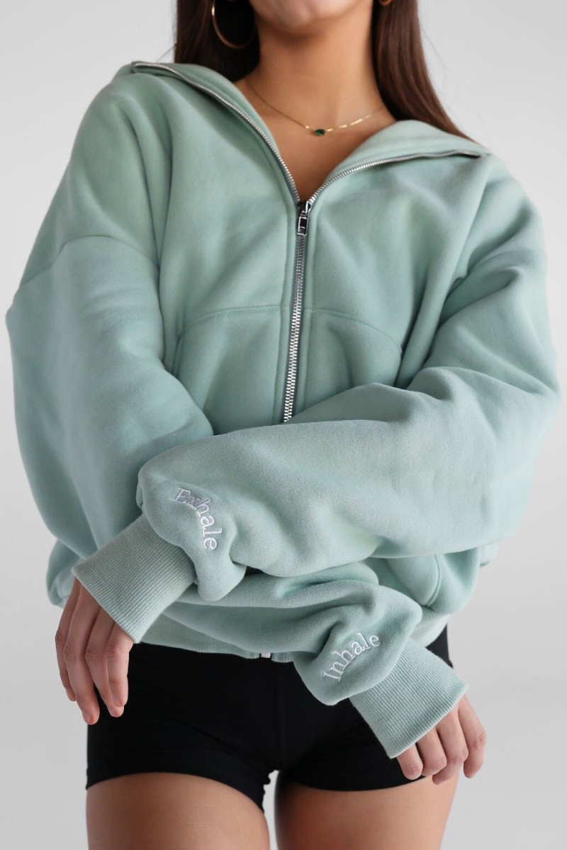 Stephanie Mandich featured in  the Leelo Active catalogue for Summer 2023