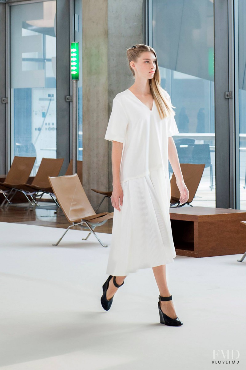 Irina Nikolaeva featured in  the Christophe Lemaire fashion show for Spring/Summer 2015