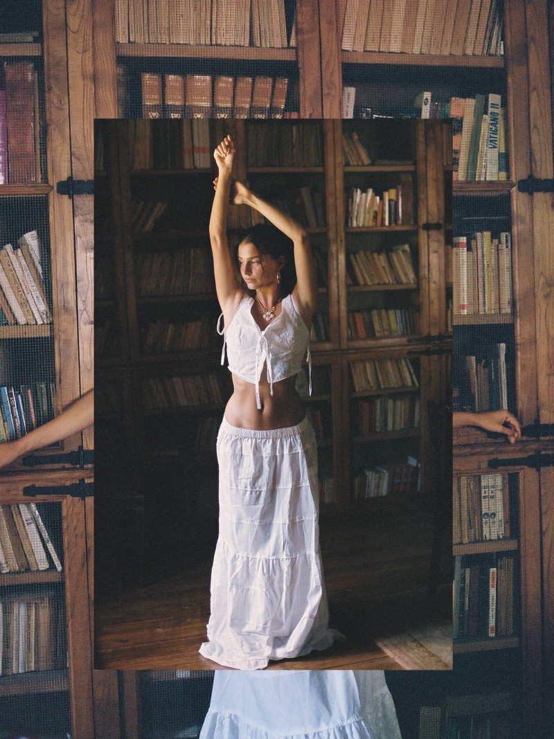 Stephanie Mandich featured in  the Tricirculo lookbook for Summer 2024
