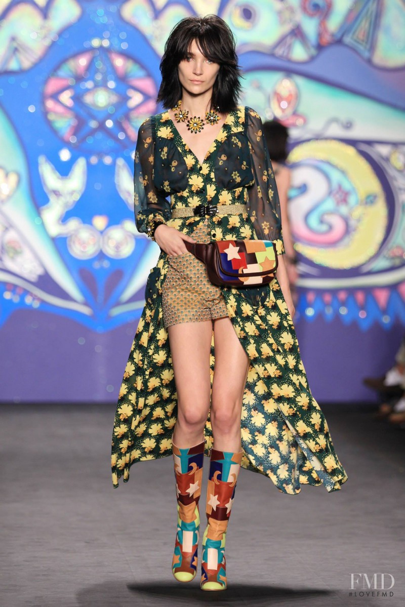 Janice Alida featured in  the Anna Sui fashion show for Spring/Summer 2015