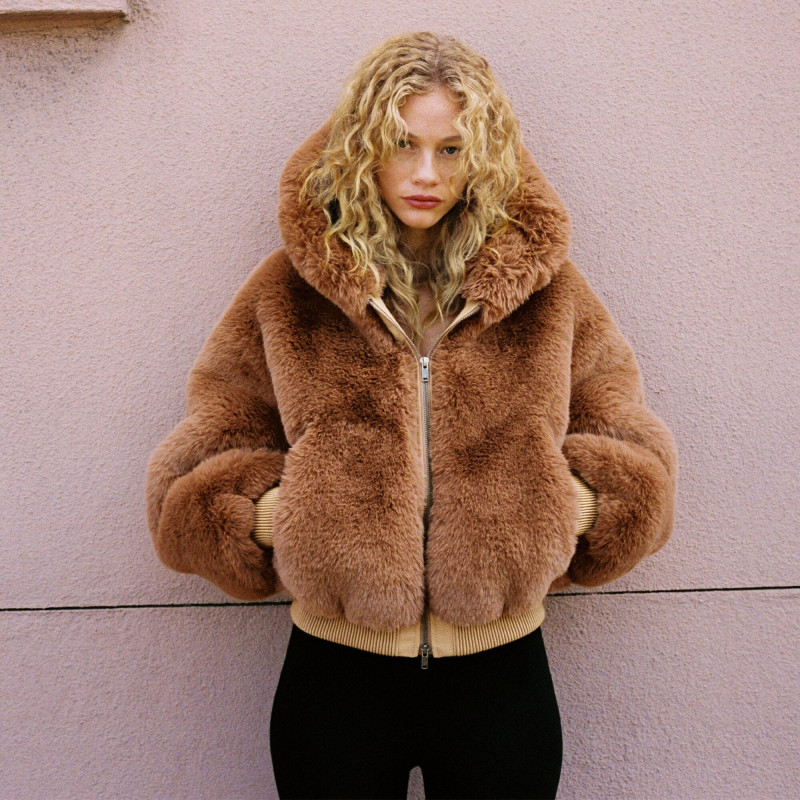 Tess Summer Carter featured in  the Skims advertisement for Autumn/Winter 2025