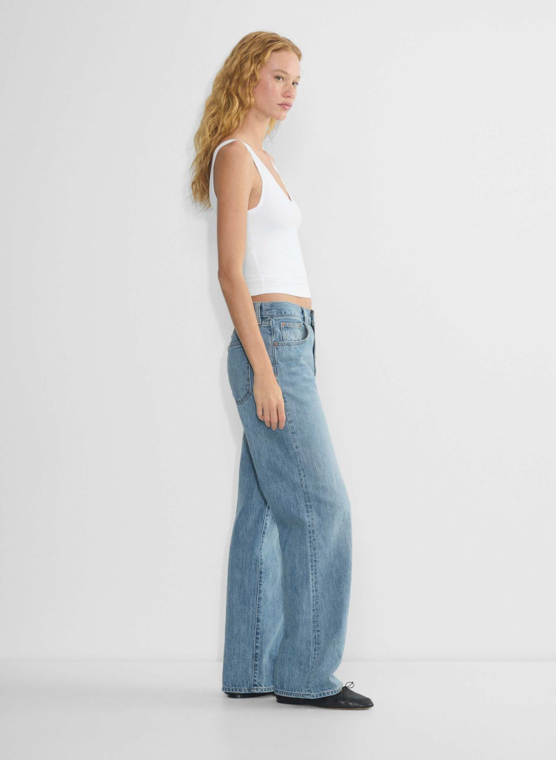 Tess Summer Carter featured in  the Aritzia catalogue for Spring/Summer 2025