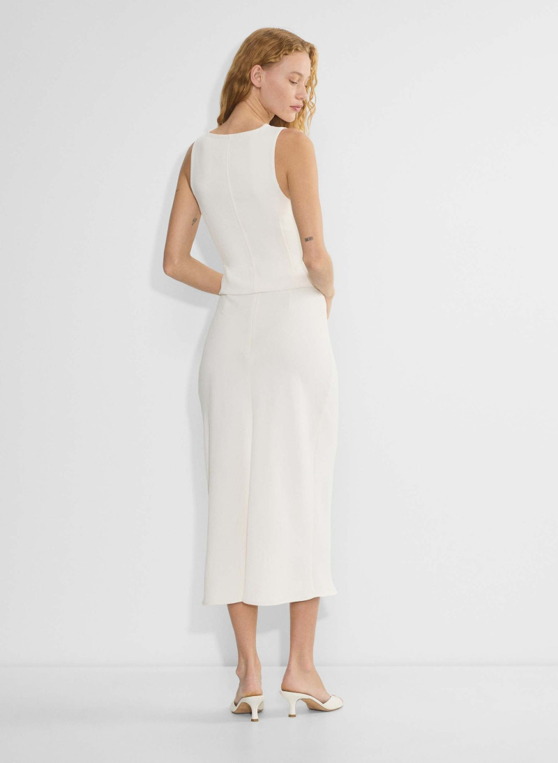 Tess Summer Carter featured in  the Aritzia catalogue for Spring/Summer 2025