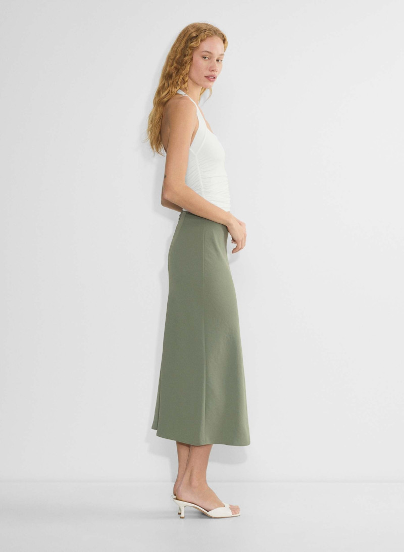 Tess Summer Carter featured in  the Aritzia catalogue for Spring/Summer 2025