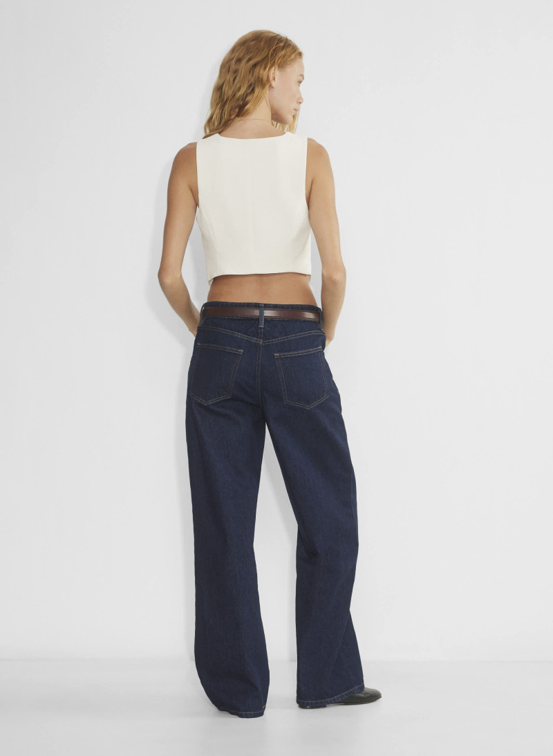 Tess Summer Carter featured in  the Aritzia catalogue for Spring/Summer 2025