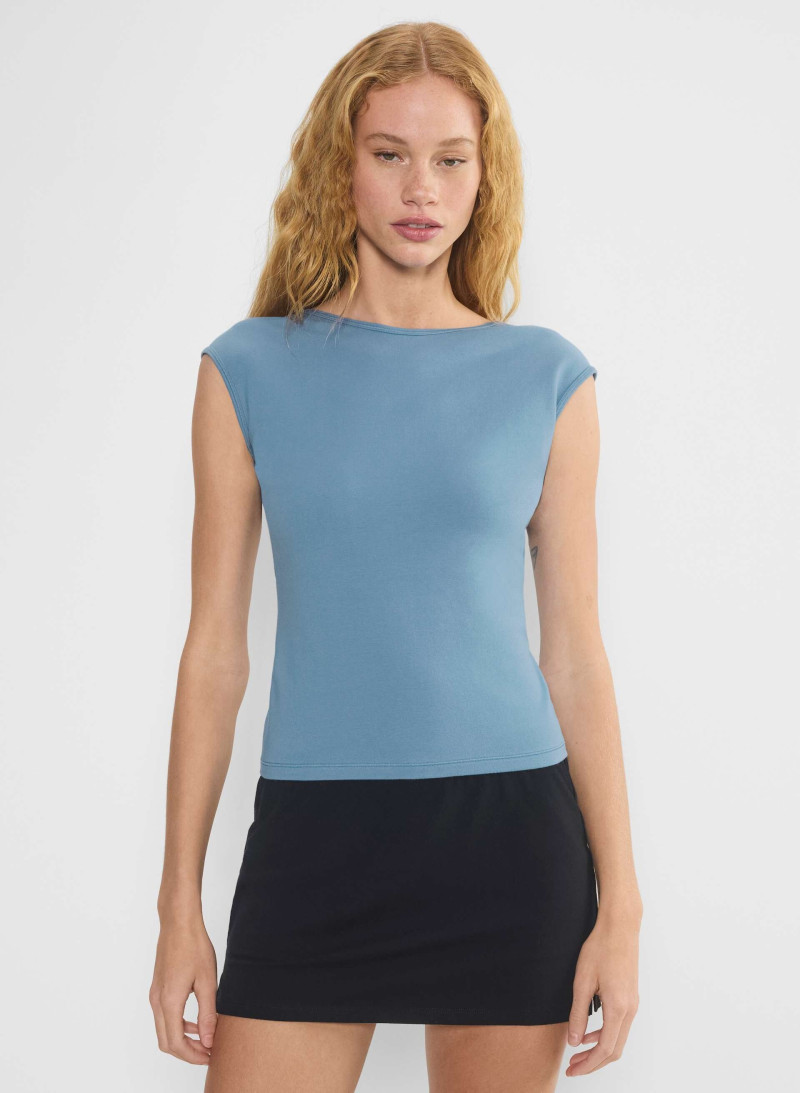 Tess Summer Carter featured in  the Aritzia catalogue for Spring/Summer 2025