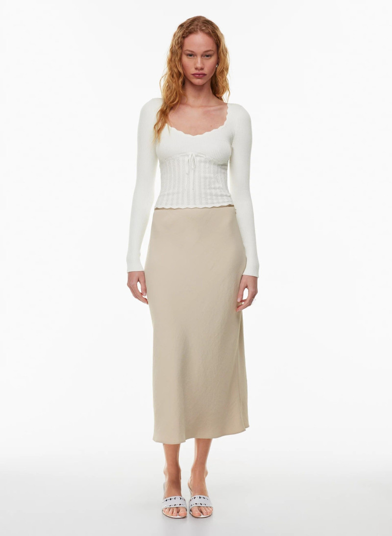 Tess Summer Carter featured in  the Aritzia catalogue for Spring/Summer 2024