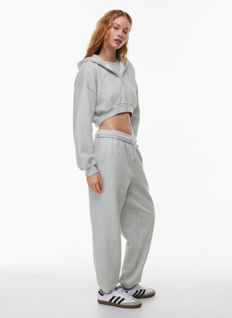 Tess Summer Carter featured in  the Aritzia catalogue for Spring/Summer 2024