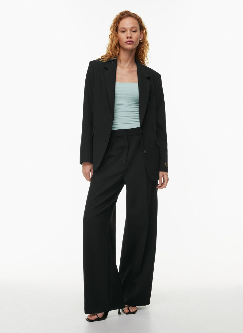 Tess Summer Carter featured in  the Aritzia catalogue for Spring/Summer 2024