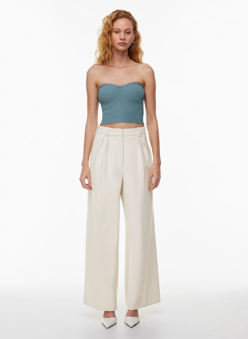 Tess Summer Carter featured in  the Aritzia catalogue for Spring/Summer 2024