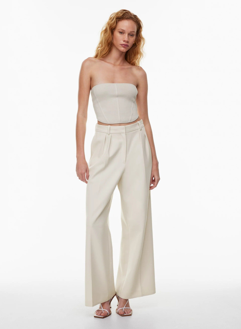Tess Summer Carter featured in  the Aritzia catalogue for Spring/Summer 2024