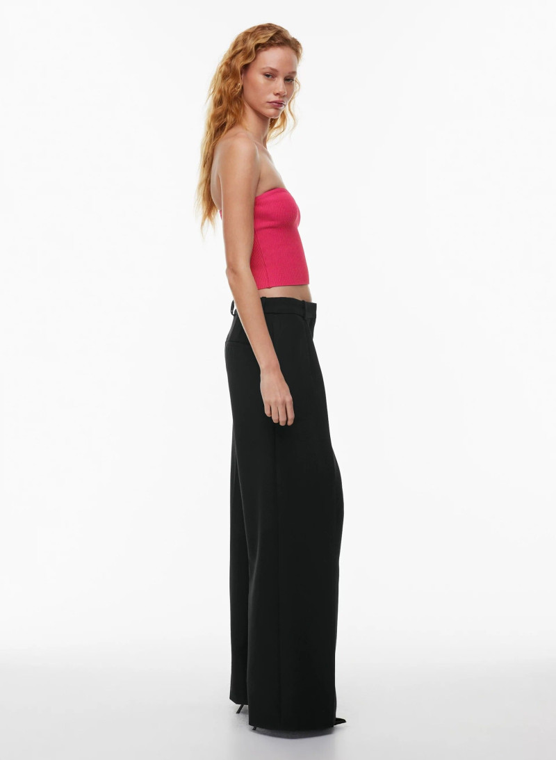 Tess Summer Carter featured in  the Aritzia catalogue for Spring/Summer 2024