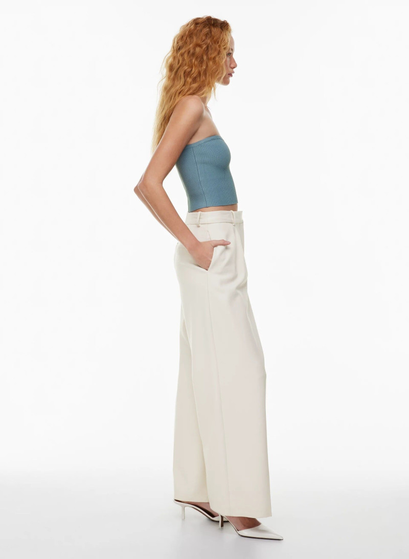 Tess Summer Carter featured in  the Aritzia catalogue for Spring/Summer 2024
