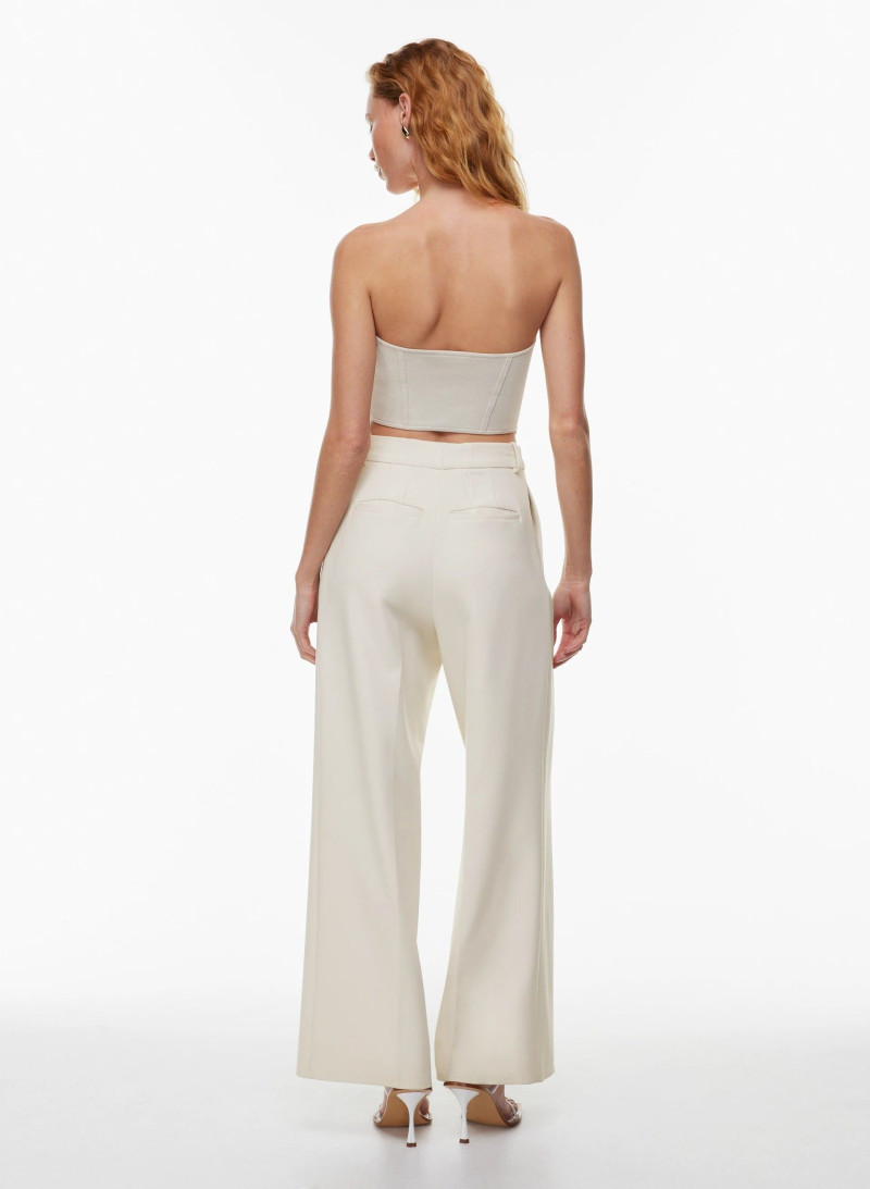 Tess Summer Carter featured in  the Aritzia catalogue for Spring/Summer 2024