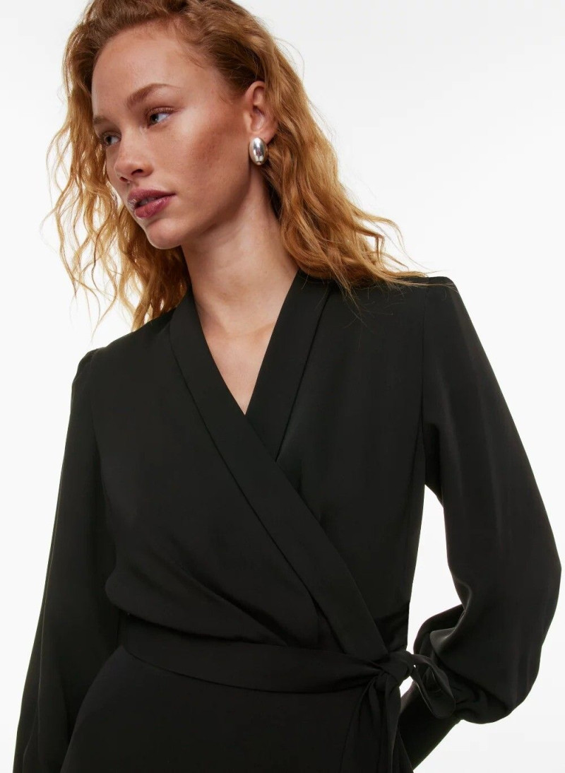 Tess Summer Carter featured in  the Aritzia catalogue for Spring/Summer 2024