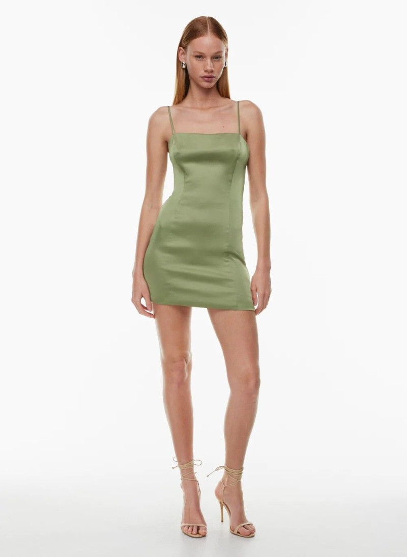Tess Summer Carter featured in  the Aritzia catalogue for Spring/Summer 2024