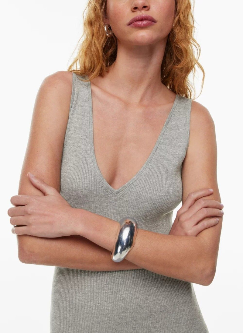 Tess Summer Carter featured in  the Aritzia catalogue for Spring/Summer 2024