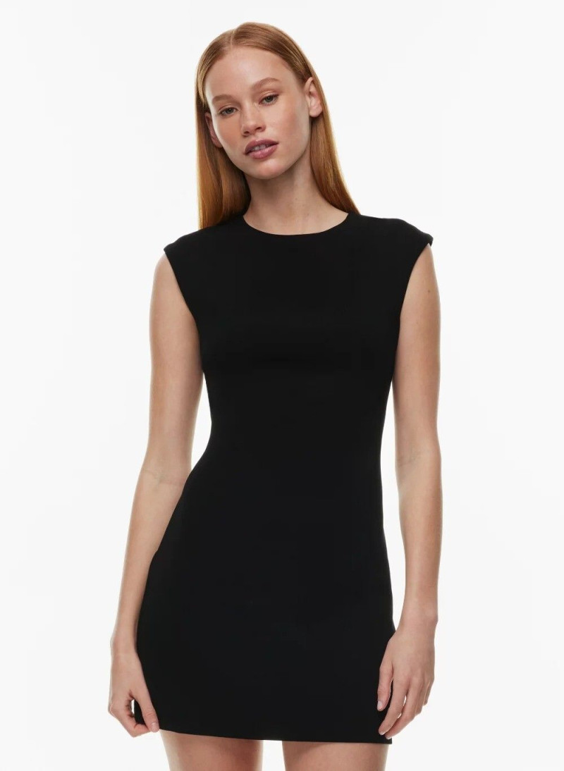 Tess Summer Carter featured in  the Aritzia catalogue for Spring/Summer 2024